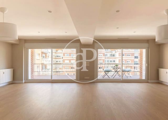 Apartamento de 3 habitaciones en Vallehermoso, Madrid ciudad en venta - 1.758.000 € (Ref: 9942539)