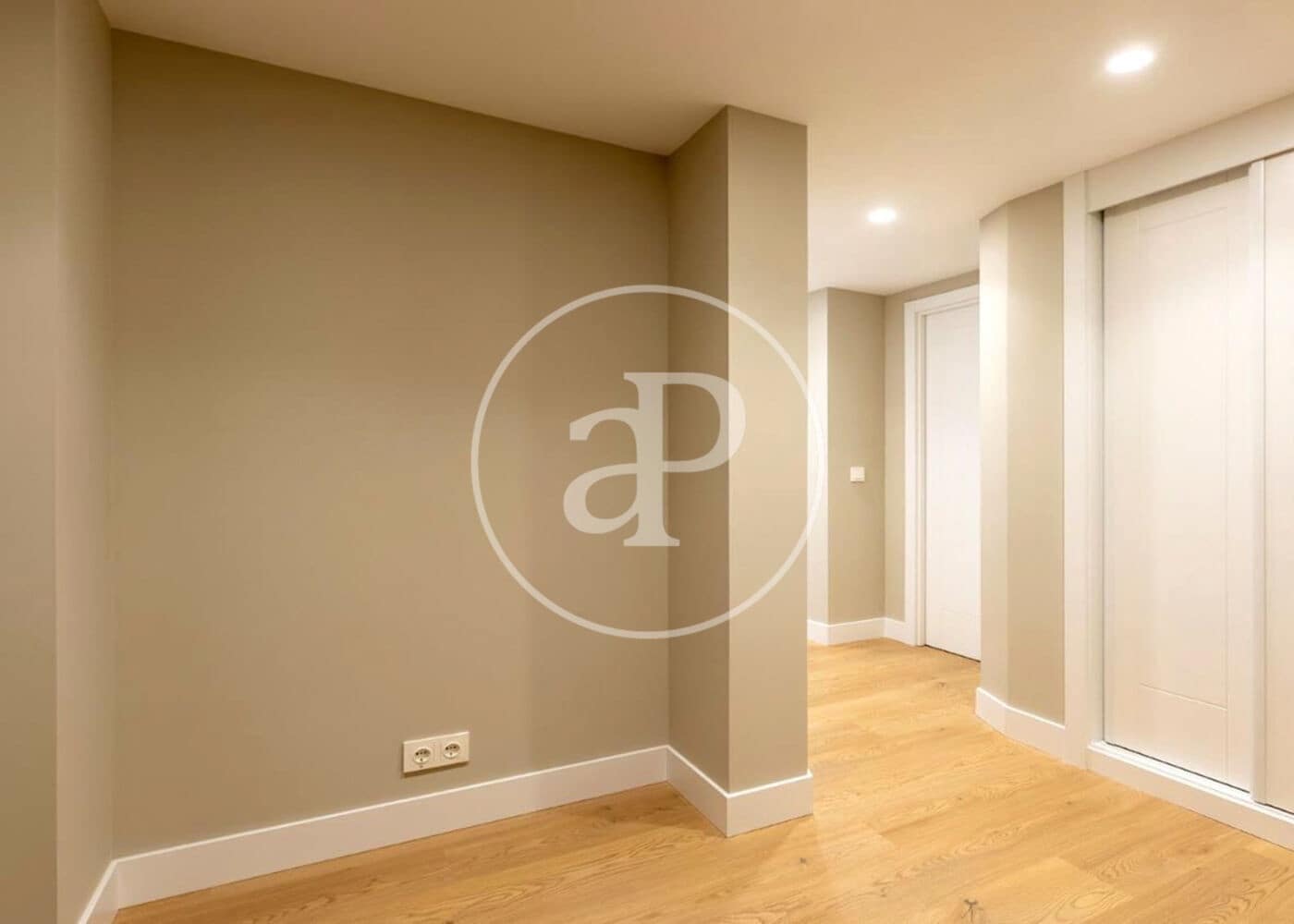 3 bedroom Apartment for sale in Madrid city - € 1,758,000 (Ref: 9942539)