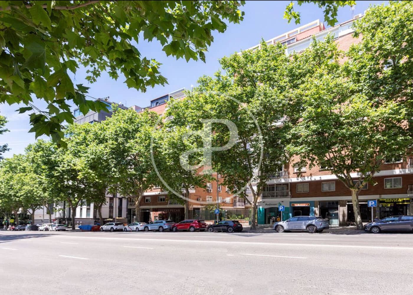 3 bedroom Apartment for sale in Madrid city - € 1,758,000 (Ref: 9942539)