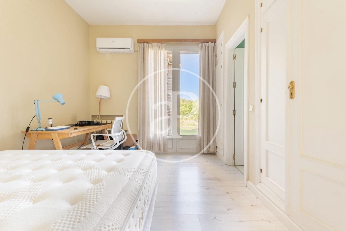 6 soveværelse Villa til leje i Pozuelo de Alarcon med swimmingpool garage - € 8.000 (Ref: 9942540)