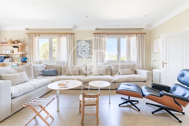 6 soveværelse Villa til leje i Pozuelo de Alarcón med swimmingpool garage - € 8.000 (Ref: 9942540)