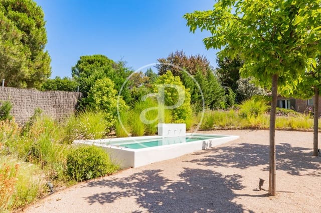 6 soveværelse Villa til leje i Pozuelo de Alarcón med swimmingpool garage - € 8.000 (Ref: 9942540)