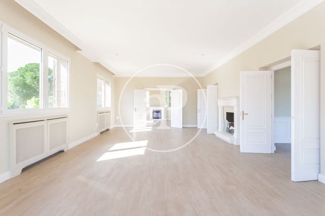 6 soveværelse Villa til leje i El Plantío, Madrid by med swimmingpool garage - € 8.000 (Ref: 9942540)