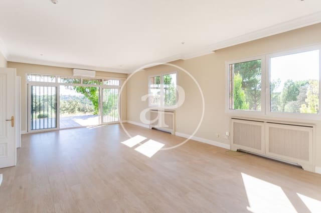 6 soveværelse Villa til leje i El Plantío, Madrid by med swimmingpool garage - € 8.000 (Ref: 9942540)
