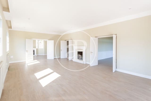 6 soveværelse Villa til leje i El Plantío, Madrid by med swimmingpool garage - € 8.000 (Ref: 9942540)