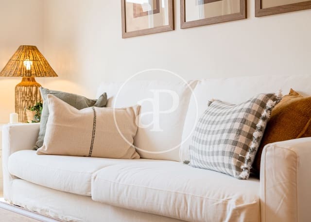 Apartamento de 3 habitaciones en Arapiles, Madrid ciudad en venta - 935.000 € (Ref: 9942541)
