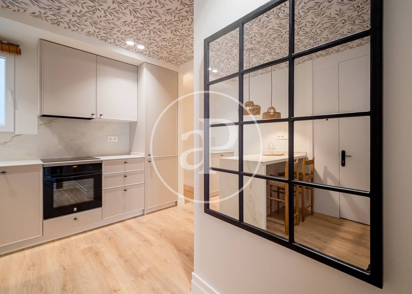Apartamento de 3 habitaciones en Madrid ciudad en venta - 935.000 € (Ref: 9942541)