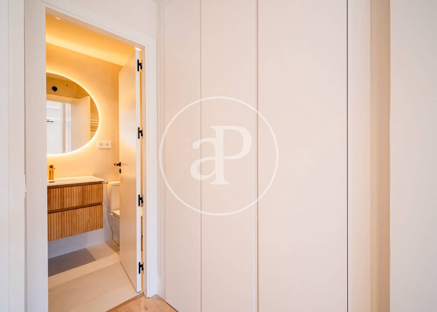 Apartamento de 3 habitaciones en Madrid ciudad en venta - 935.000 € (Ref: 9942541)