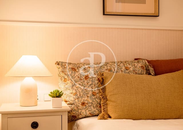 Apartamento de 3 habitaciones en Arapiles, Madrid ciudad en venta - 935.000 € (Ref: 9942541)