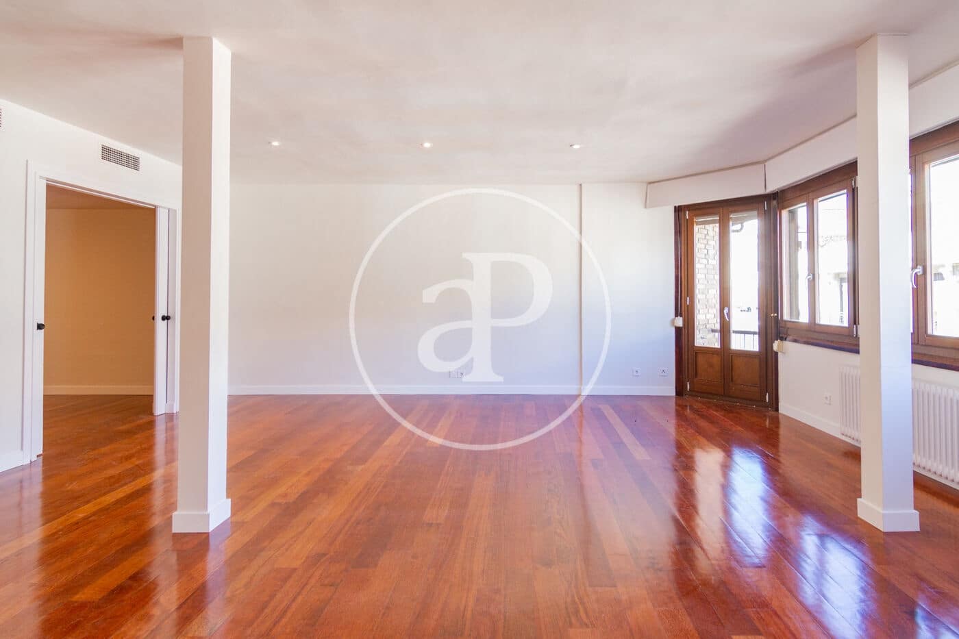 4 sypialnia Apartament do wynajęcia w Miasto Madryt z basenem garażem - 5 500 € (Ref: 9942542)