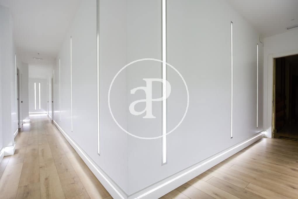 Appartement de 1 chambre à louer à Madrid ville - 1 190 € (Ref: 9945727)