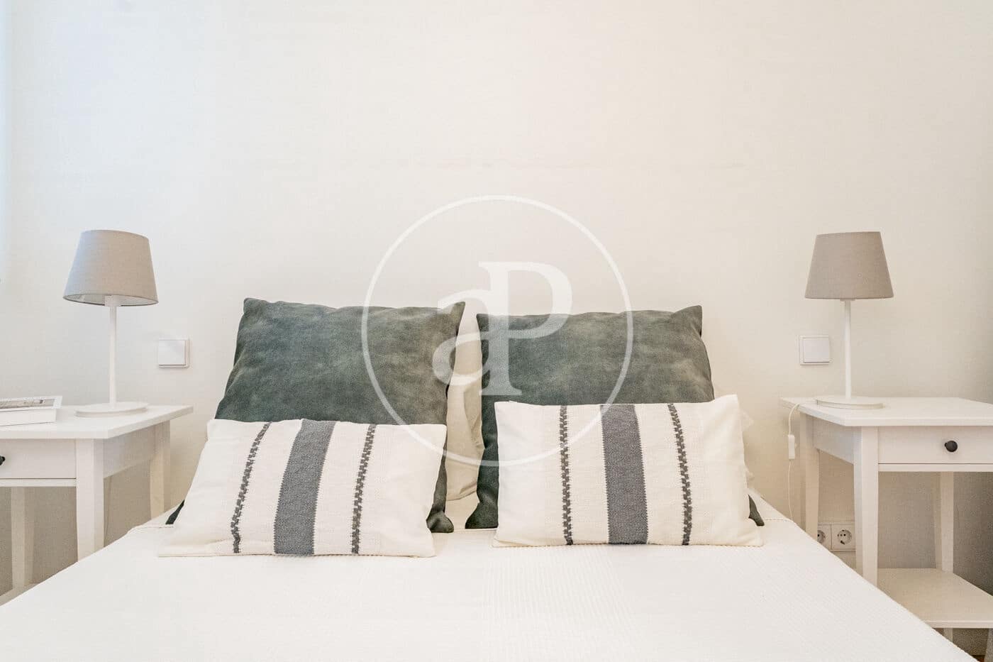 2 bedroom Apartment for rent in Madrid city - € 4,200 (Ref: 9945729)