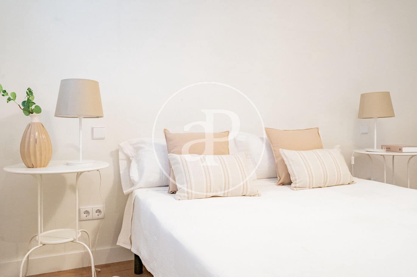2 bedroom Apartment for rent in Madrid city - € 4,200 (Ref: 9945729)