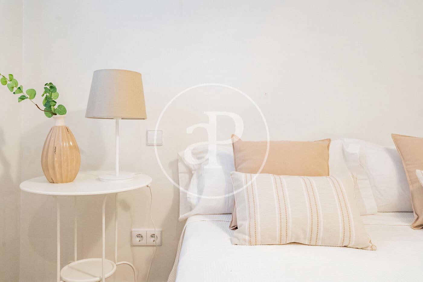 2 bedroom Apartment for rent in Madrid city - € 4,200 (Ref: 9945729)