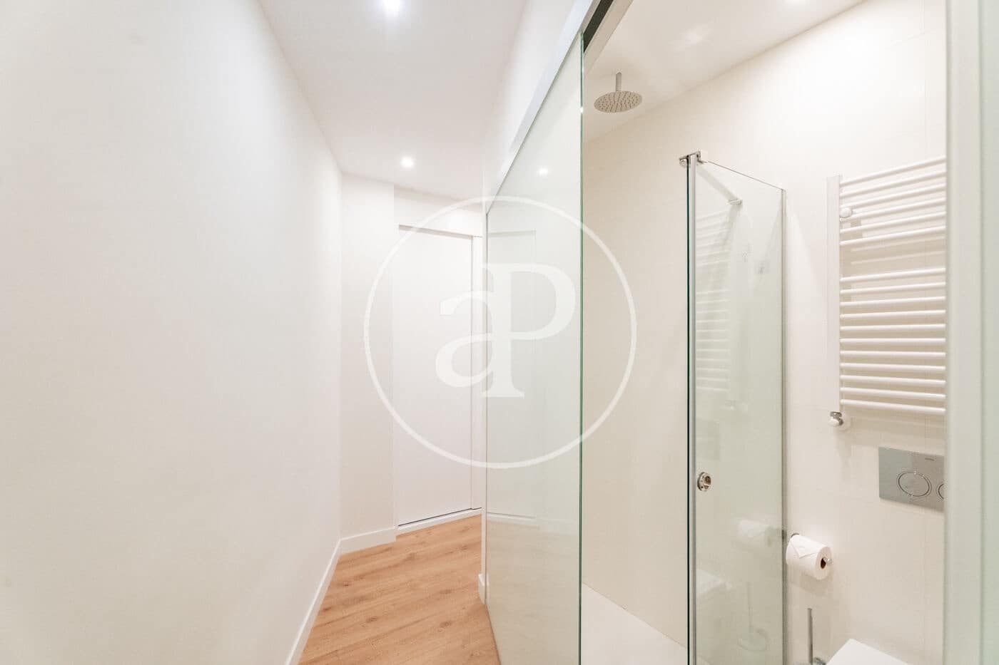 2 bedroom Apartment for rent in Madrid city - € 4,200 (Ref: 9945729)