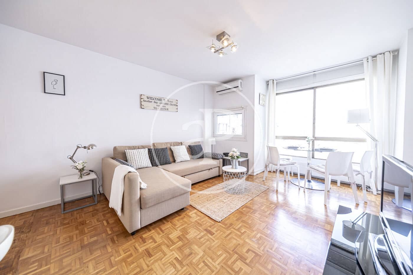 1 bedroom Apartment for rent in Madrid city with pool - € 1,990 (Ref: 9945731)