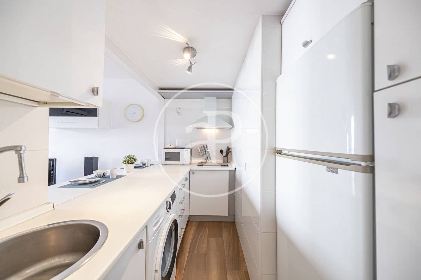 1 bedroom Apartment for rent in Madrid city with pool - € 1,990 (Ref: 9945731)