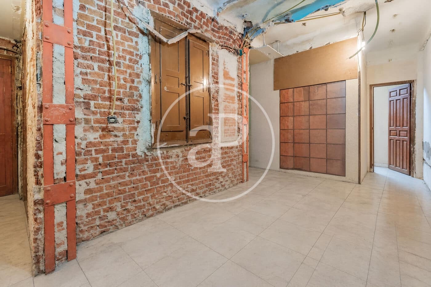 2 soveværelse Lejlighed til salg i Madrid by - € 330.000 (Ref: 9947932)