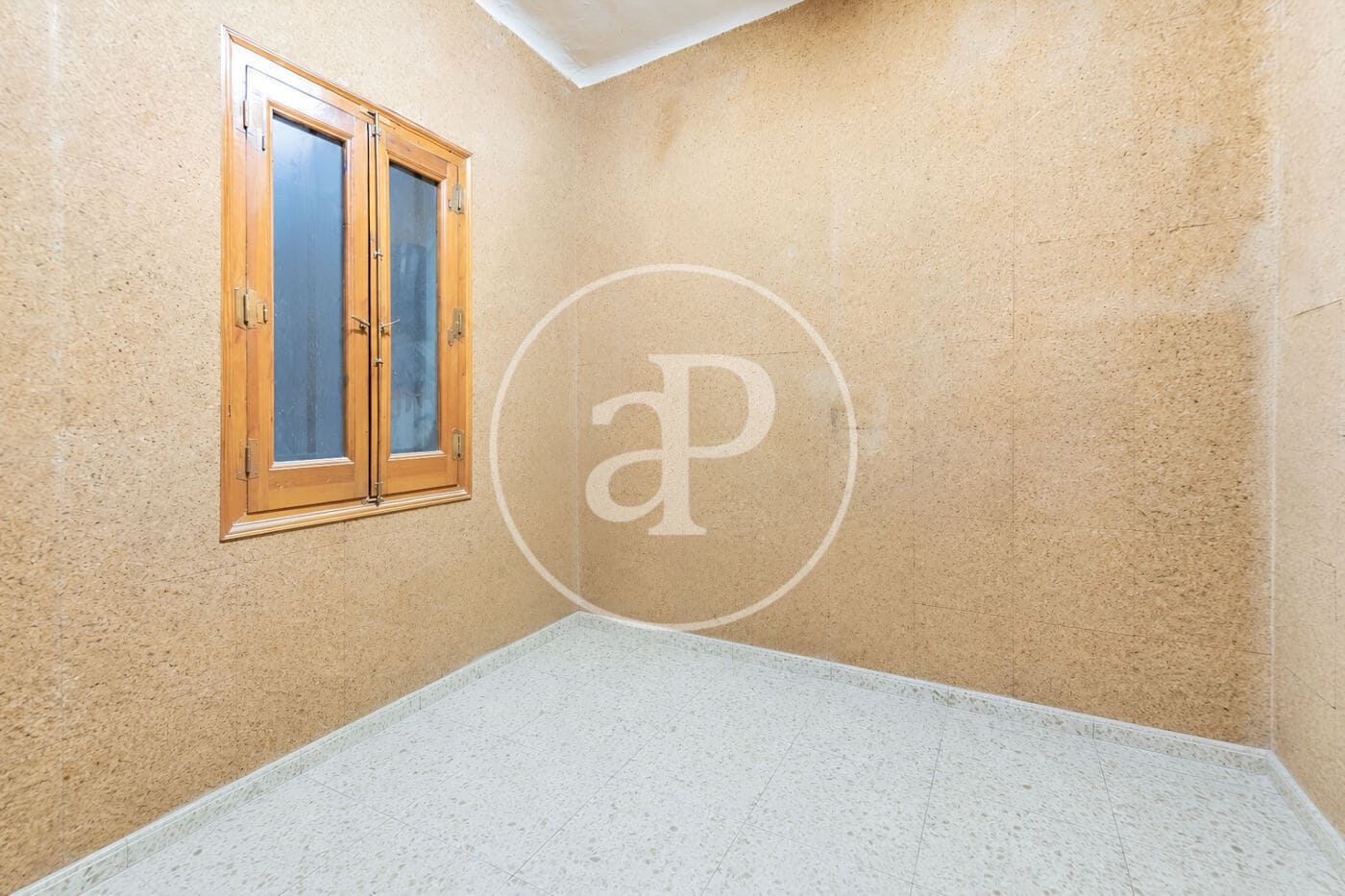 2 soveværelse Lejlighed til salg i Madrid by - € 330.000 (Ref: 9947932)