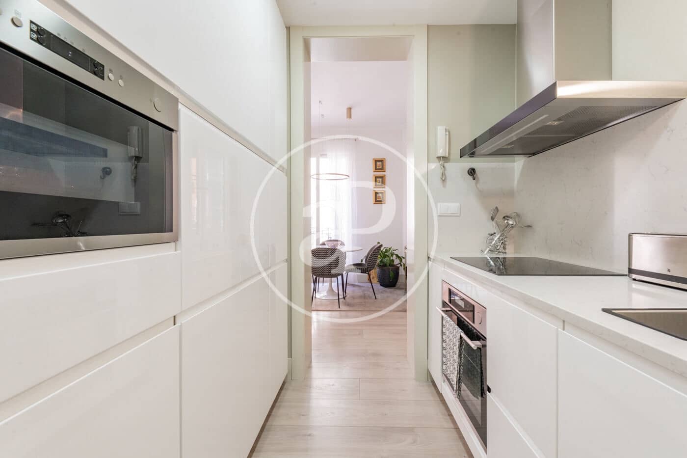 2 bedroom Apartment for sale in Madrid city - € 935,000 (Ref: 9947934)