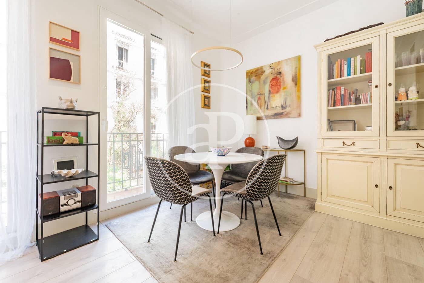 2 bedroom Apartment for sale in Madrid city - € 935,000 (Ref: 9947934)