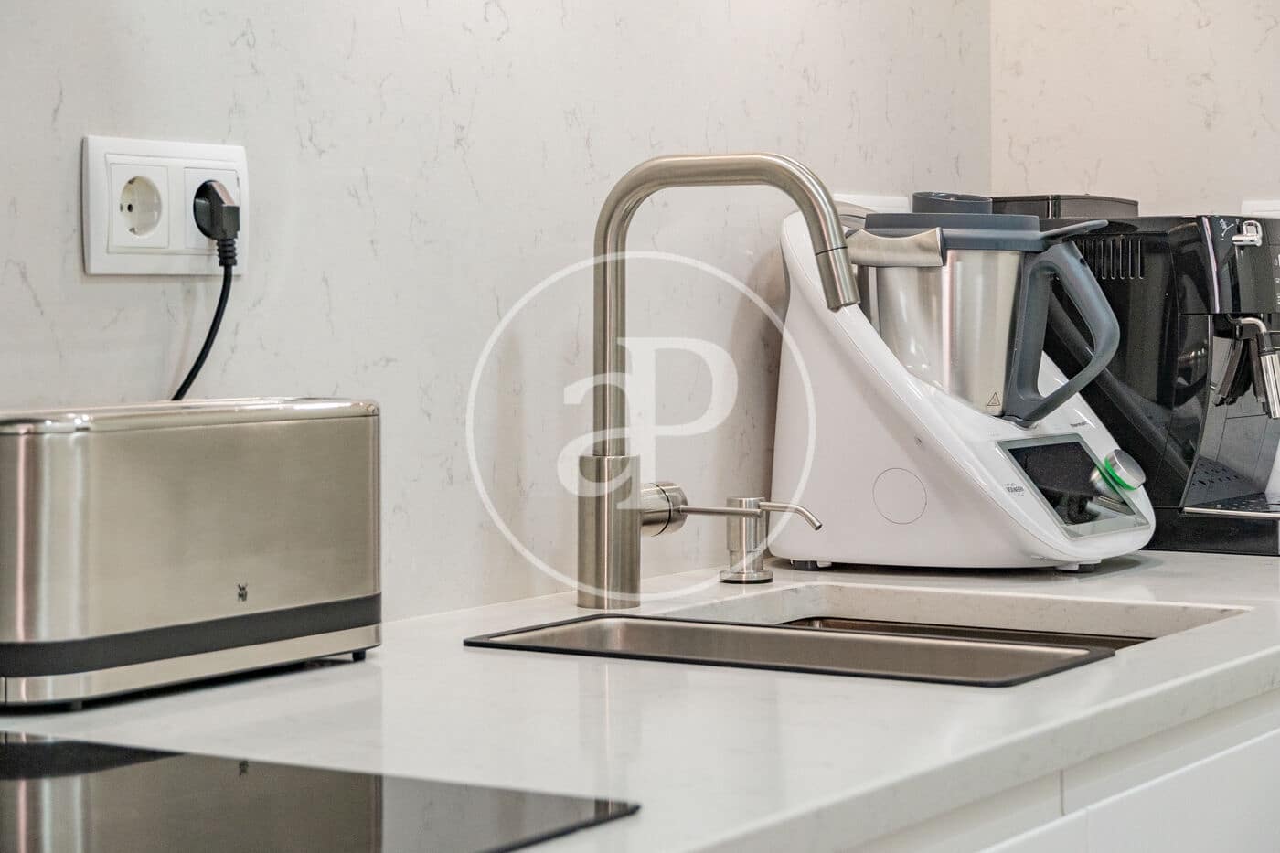 2 bedroom Apartment for sale in Madrid city - € 935,000 (Ref: 9947934)