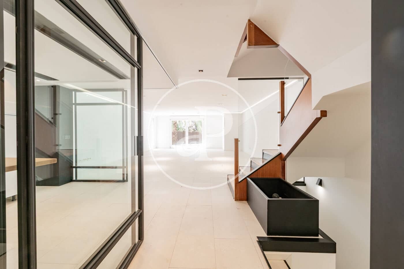 5 sypialnia Willa na sprzedaż w La Moraleja z basenem - 1 850 000 € (Ref: 9947935)