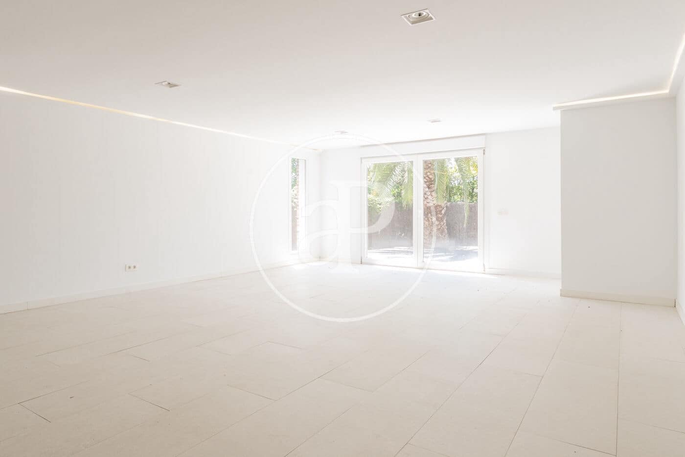 5 sypialnia Willa na sprzedaż w La Moraleja z basenem - 1 850 000 € (Ref: 9947935)