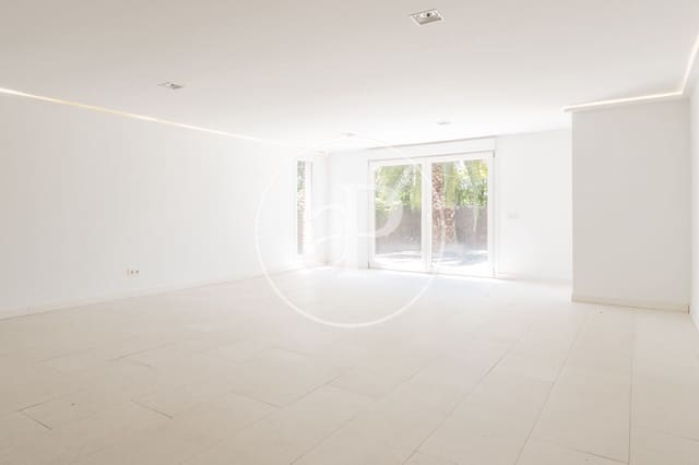 5 sovrum Villa till salu i La Moraleja, Alcobendas med pool - 1 850 000 € (Ref: 9947935)