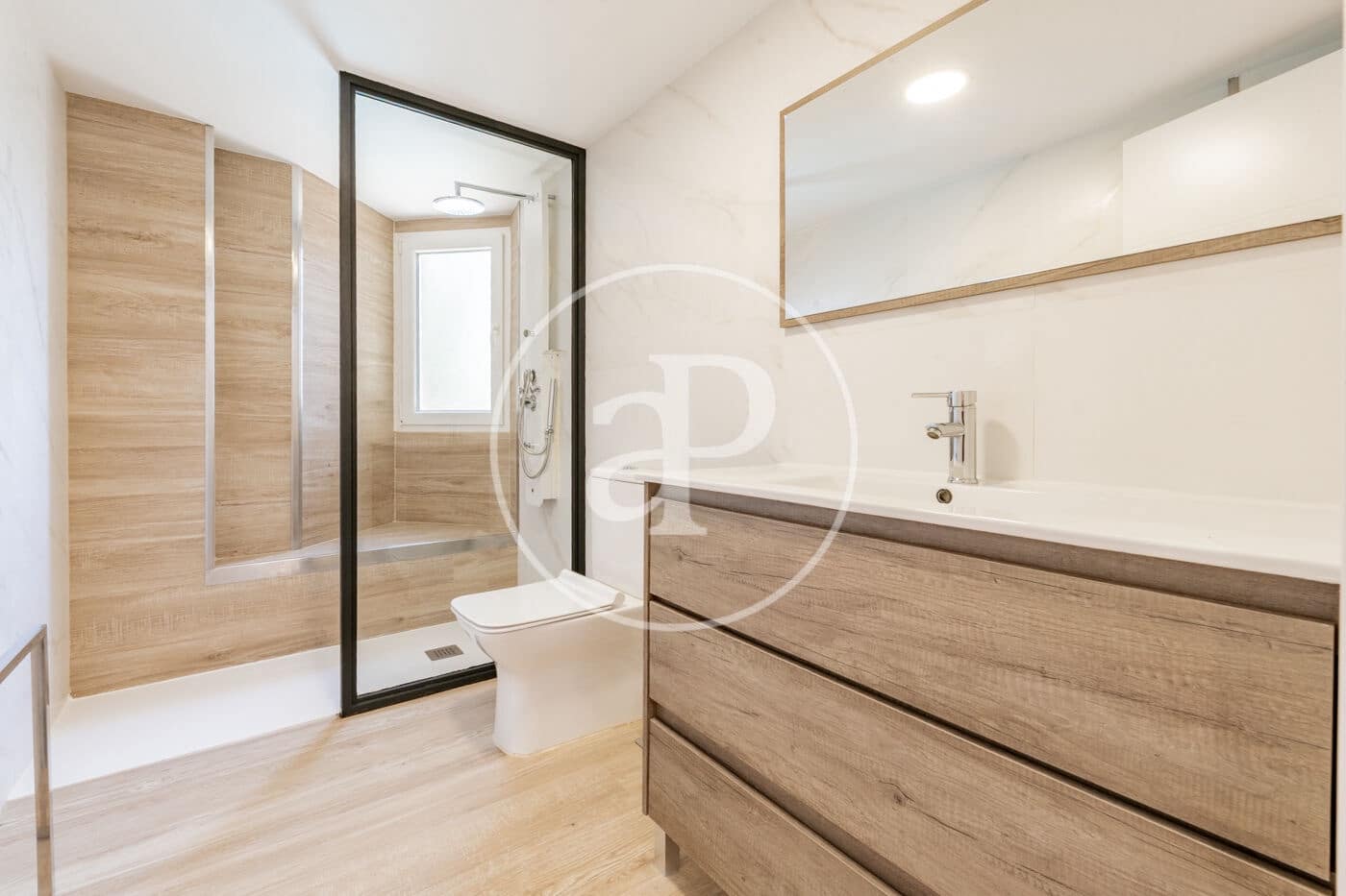 5 sypialnia Willa na sprzedaż w La Moraleja z basenem - 1 850 000 € (Ref: 9947935)