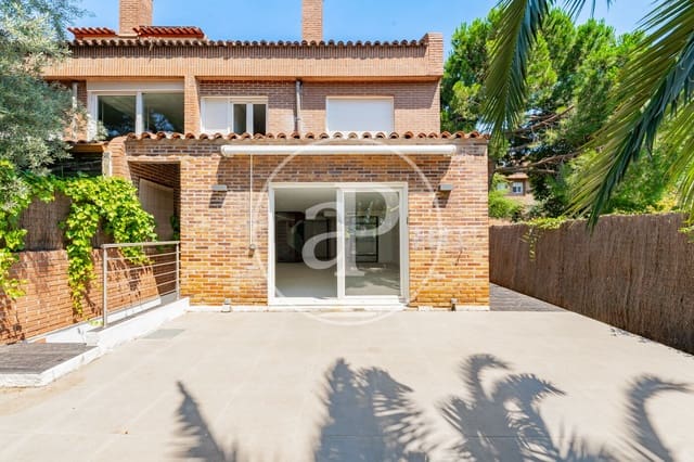 5 sovrum Villa till salu i La Moraleja, Alcobendas med pool - 1 850 000 € (Ref: 9947935)