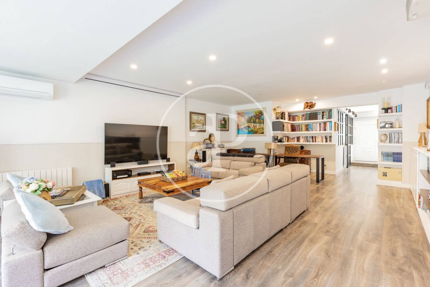 5 slaapkamer Villa te koop in La Moraleja met zwembad - € 2.150.000 (Ref: 9949814)