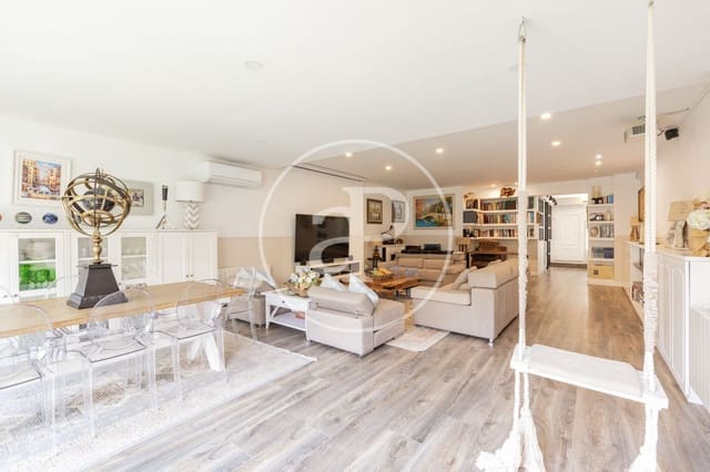 5 sovrum Villa till salu i La Moraleja, Alcobendas med pool - 2 150 000 € (Ref: 9949814)