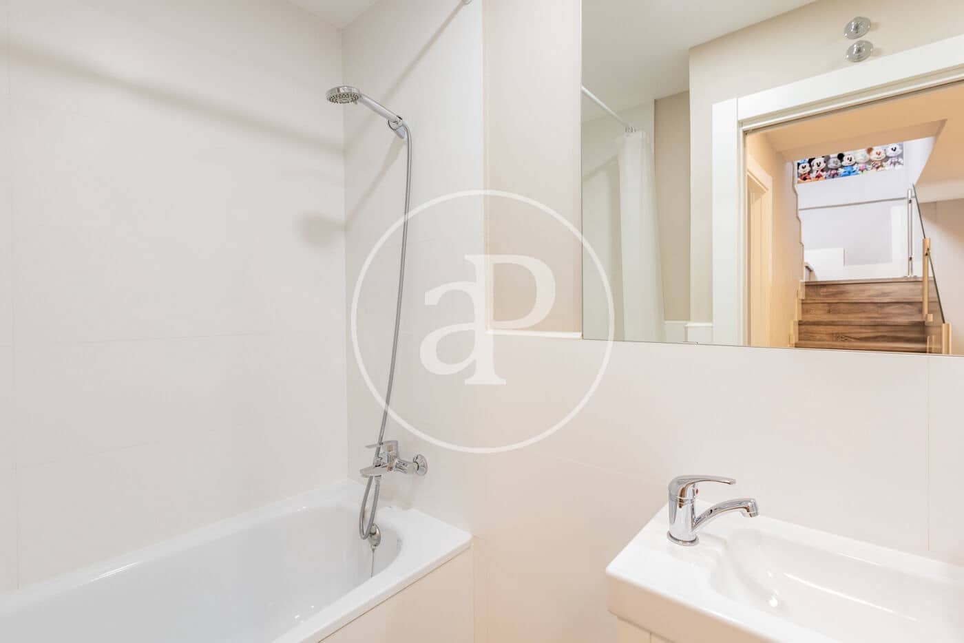 5 slaapkamer Villa te koop in La Moraleja met zwembad - € 2.150.000 (Ref: 9949814)