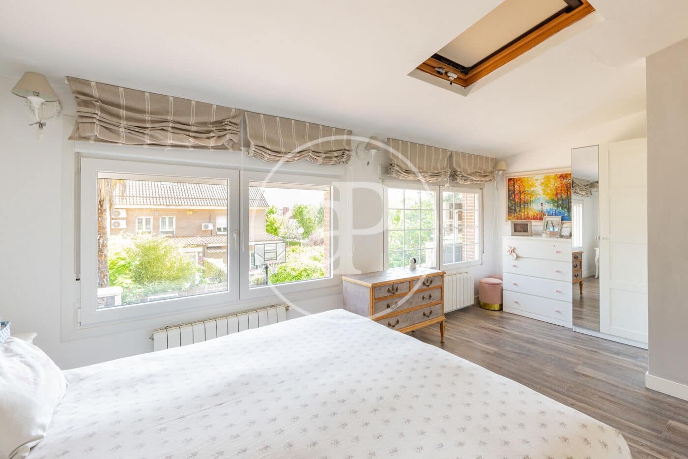 5 slaapkamer Villa te koop in La Moraleja met zwembad - € 2.150.000 (Ref: 9949814)