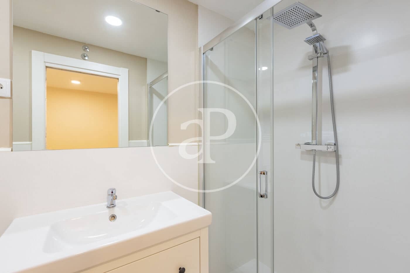 5 slaapkamer Villa te koop in La Moraleja met zwembad - € 2.150.000 (Ref: 9949814)