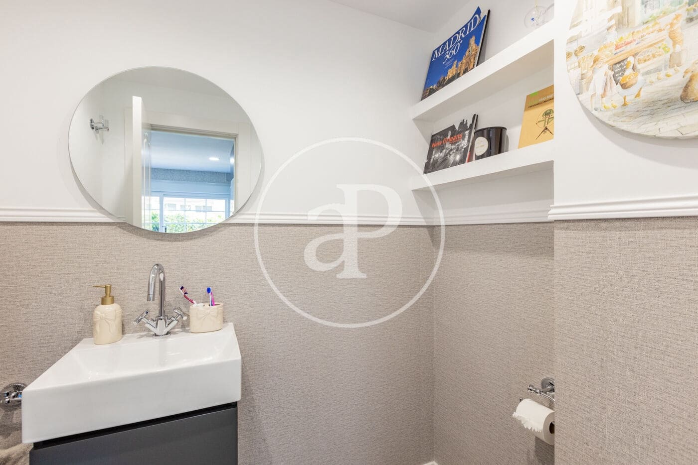 5 slaapkamer Villa te koop in La Moraleja met zwembad - € 2.150.000 (Ref: 9949814)