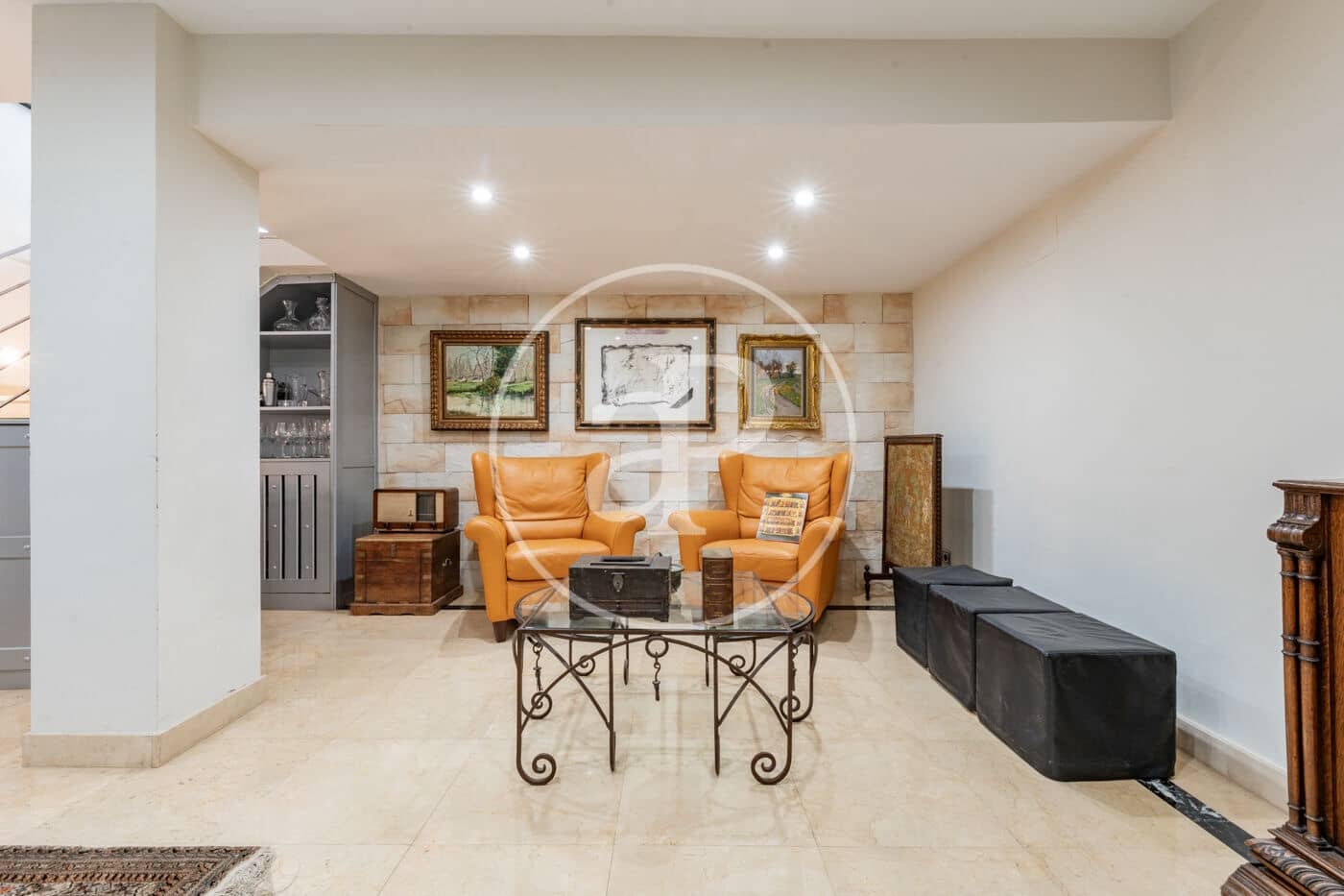 5 bedroom Villa for sale in La Moraleja with pool - € 2,250,000 (Ref: 9949815)