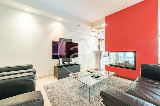 5 bedroom Villa for sale in La Moraleja, Alcobendas with pool - € 2,250,000 (Ref: 9949815)