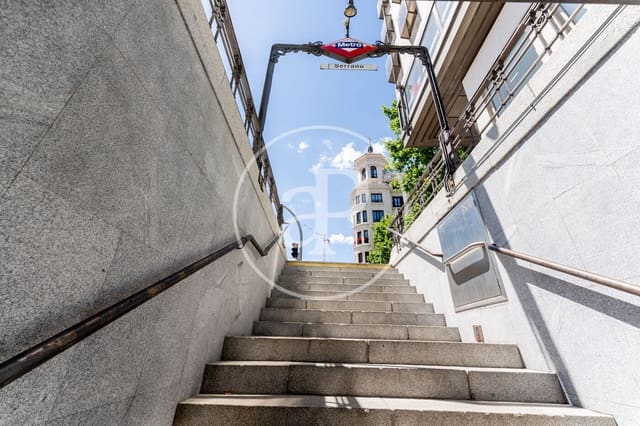 3 sovrum Takvåning att hyra i Castellana, Madrid stad - 12 000 € (Ref: 9949818)