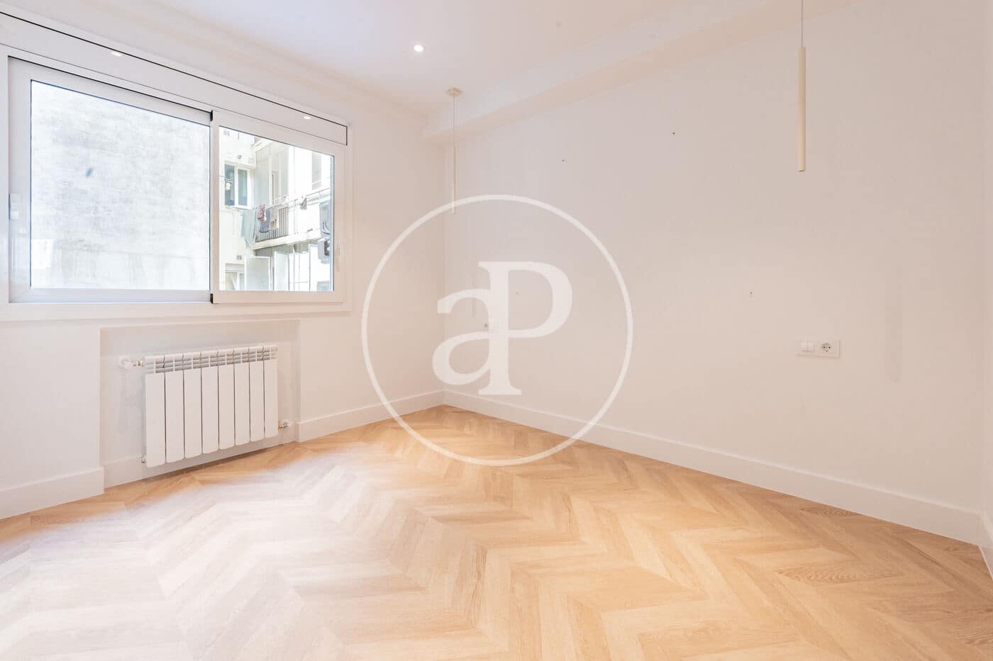 4 bedroom Apartment for rent in Madrid city with garage - € 5,500 (Ref: 9949819)