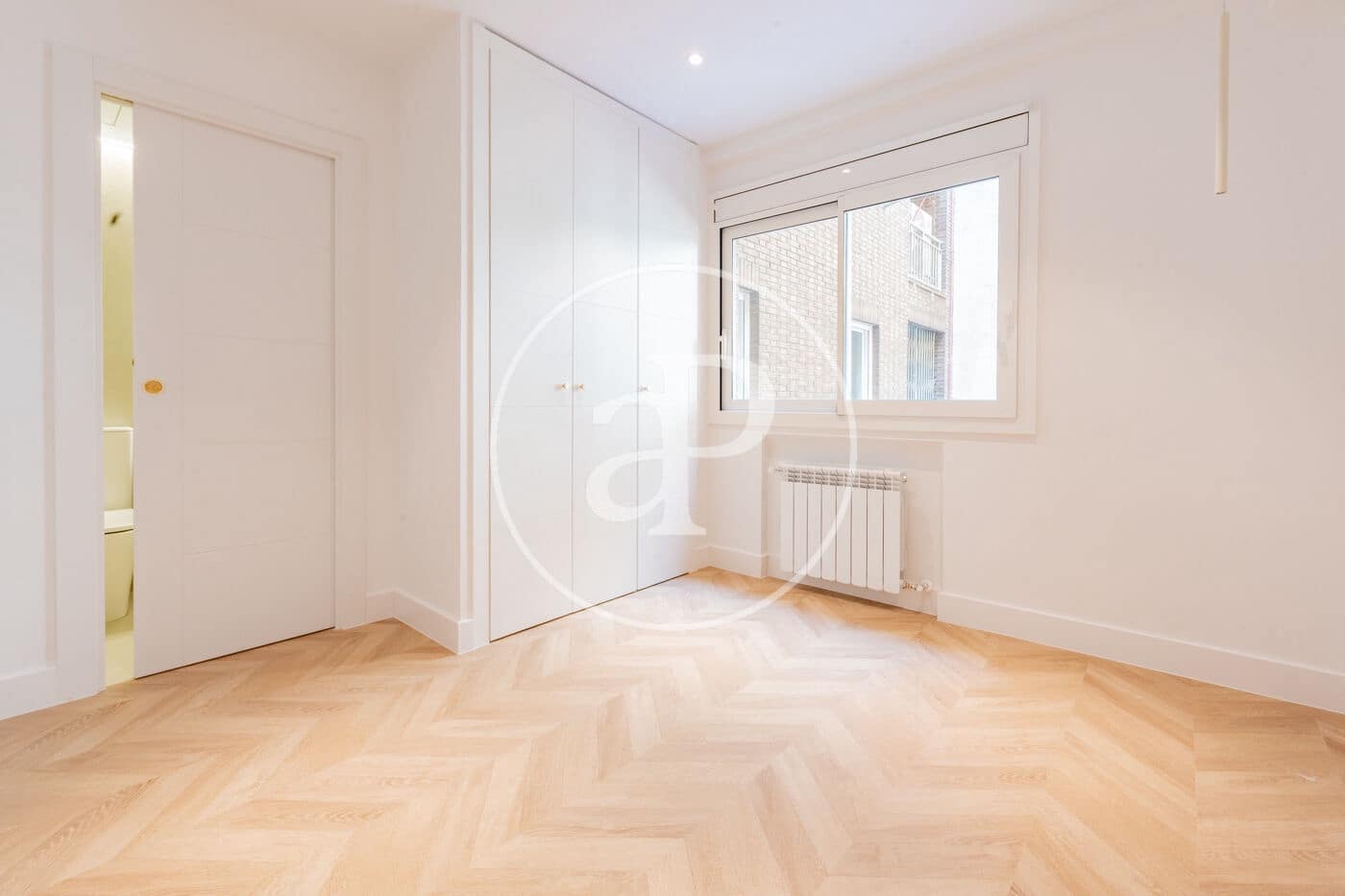 4 bedroom Apartment for rent in Madrid city with garage - € 5,500 (Ref: 9949819)