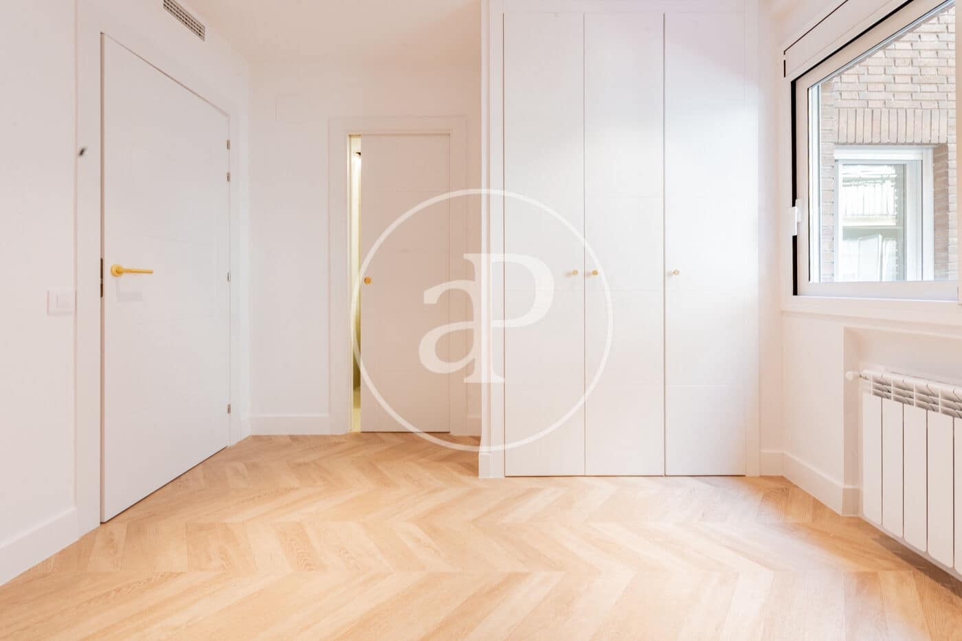 4 bedroom Apartment for rent in Madrid city with garage - € 5,500 (Ref: 9949819)