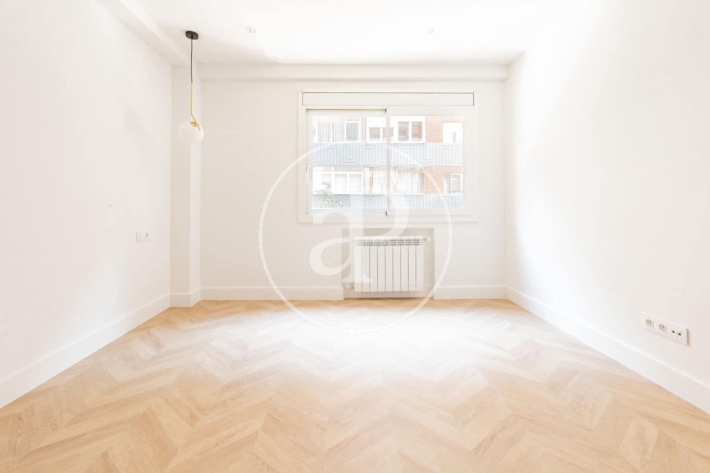 4 bedroom Apartment for rent in Madrid city with garage - € 5,500 (Ref: 9949819)