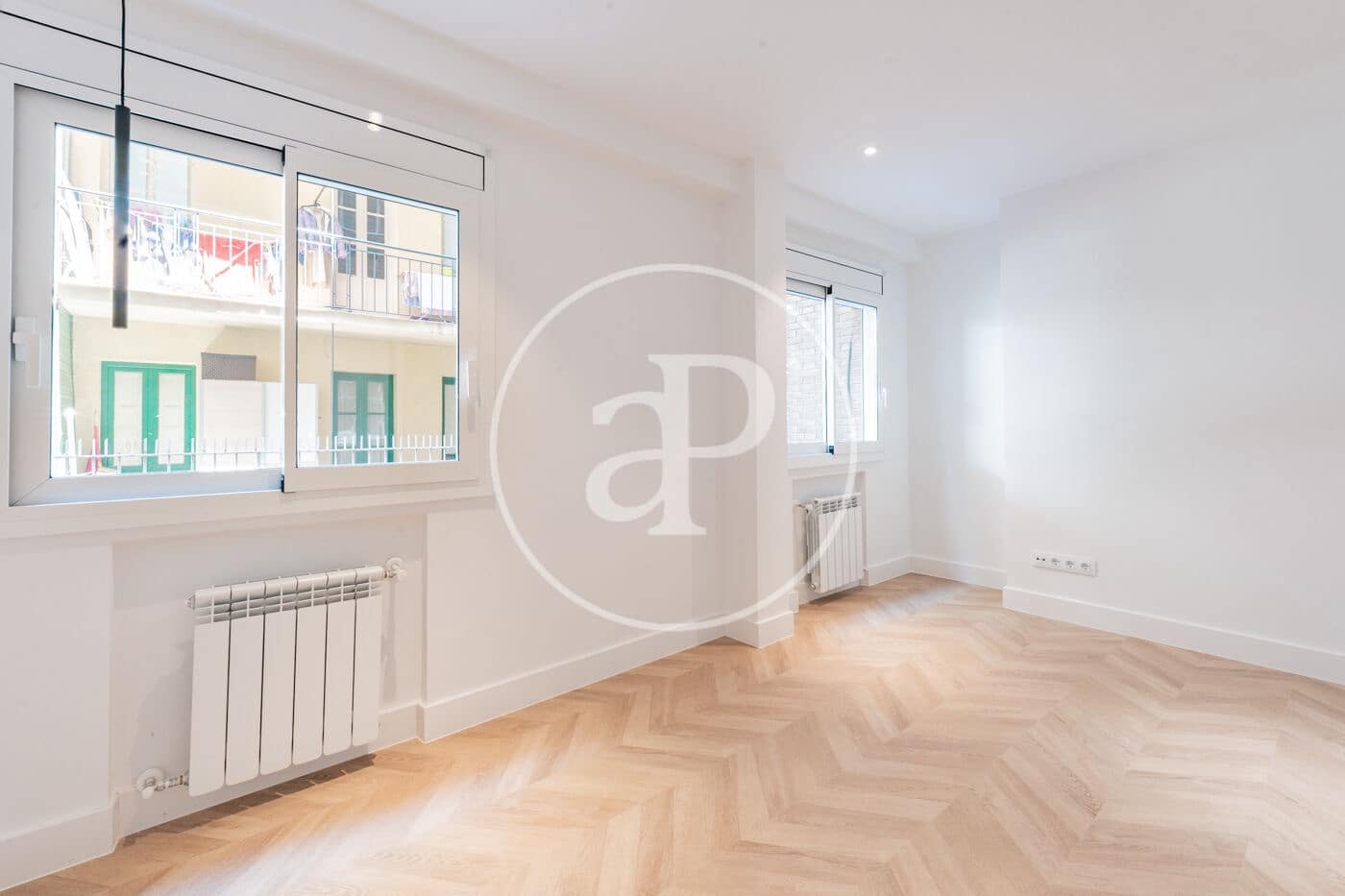 4 bedroom Apartment for rent in Madrid city with garage - € 5,500 (Ref: 9949819)