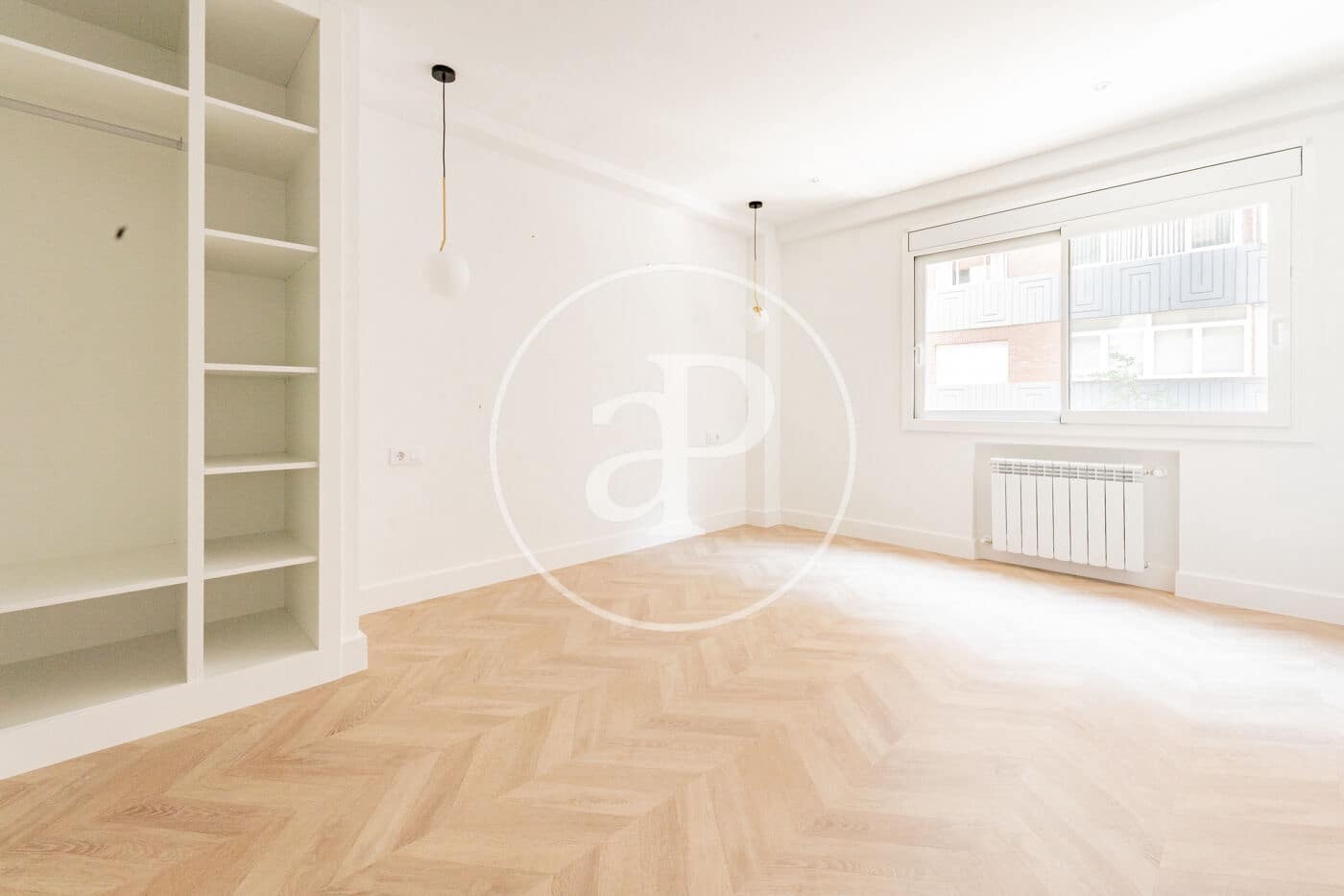 4 bedroom Apartment for rent in Madrid city with garage - € 5,500 (Ref: 9949819)
