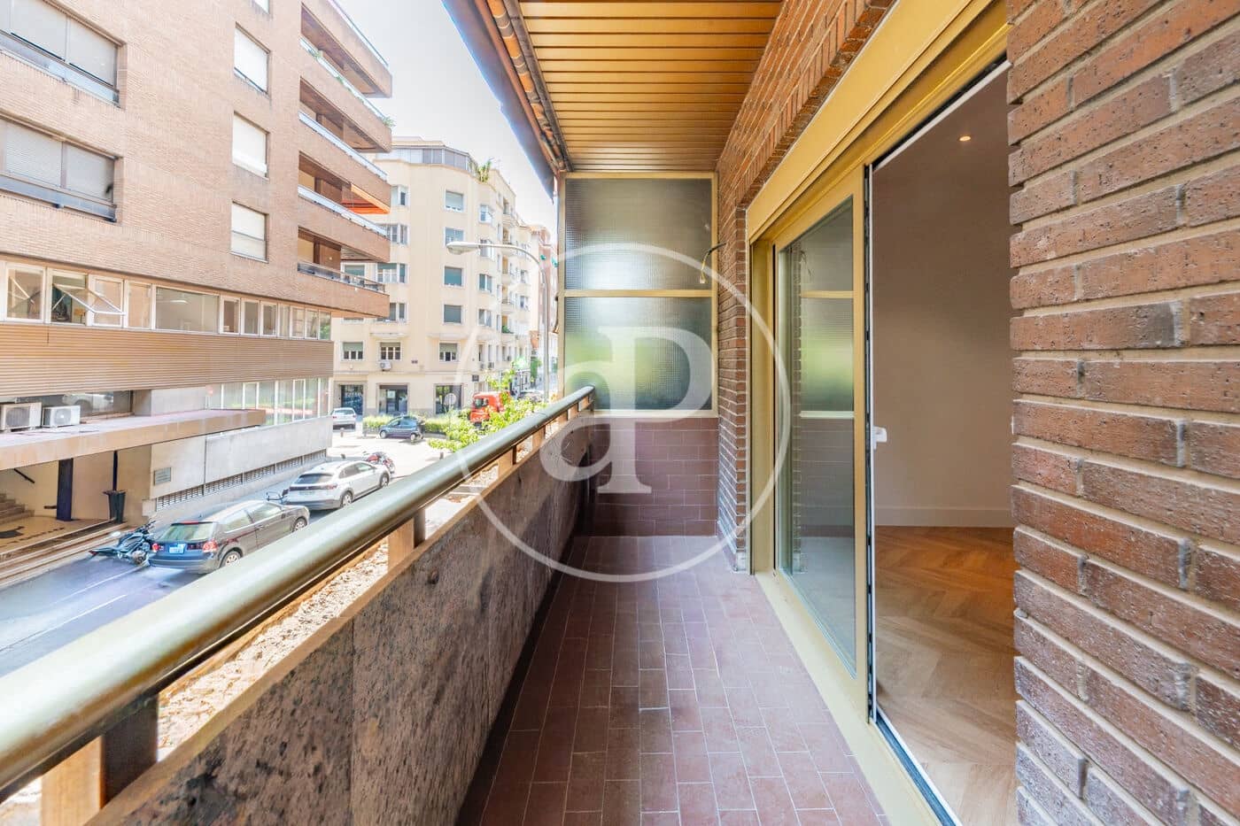 4 bedroom Apartment for rent in Madrid city with garage - € 5,500 (Ref: 9949819)