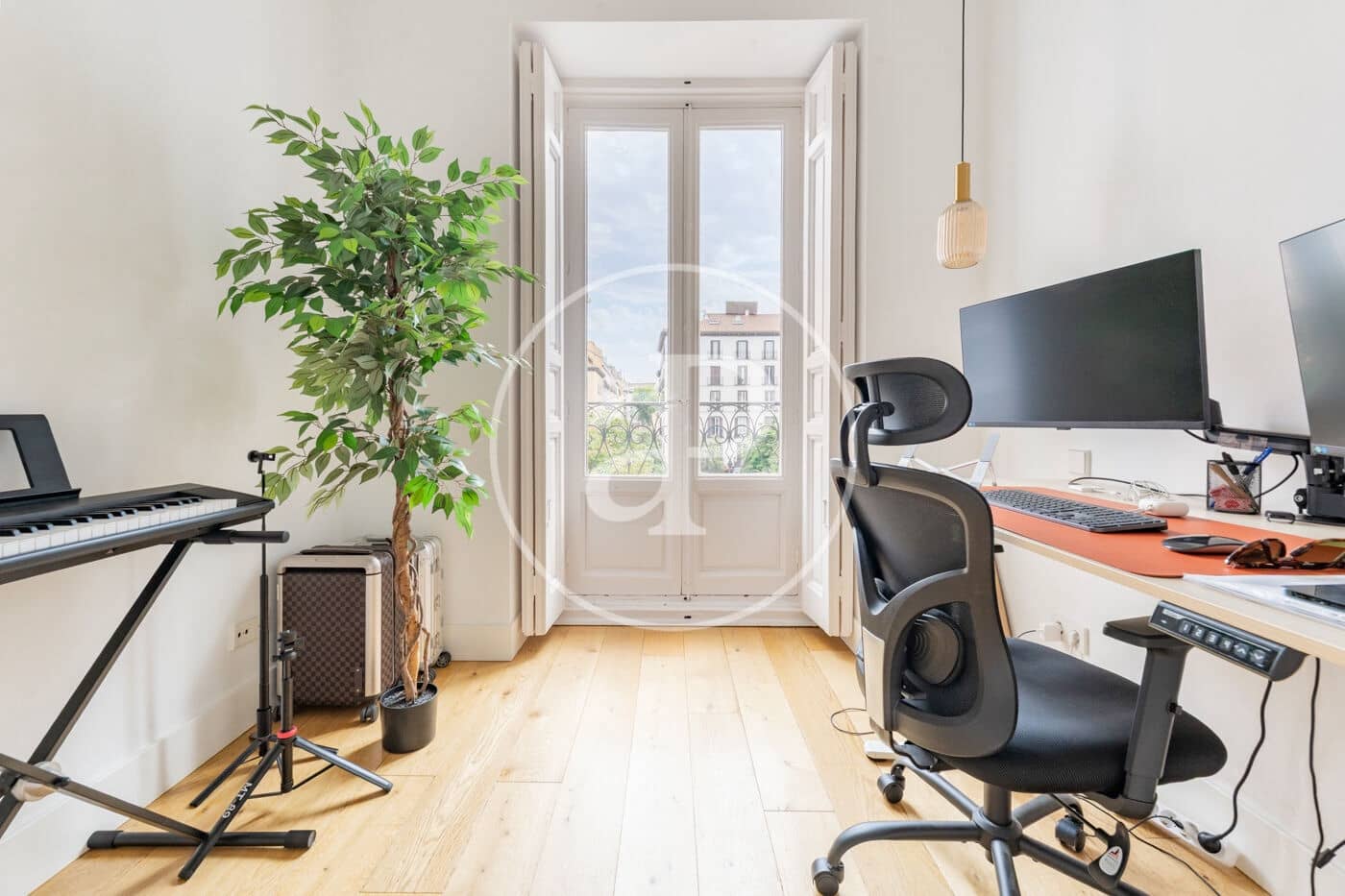 2 bedroom Apartment for rent in Madrid city - € 3,000 (Ref: 9949820)
