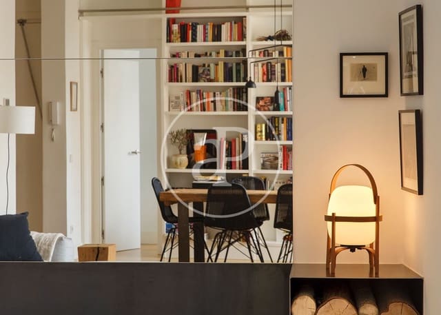 Appartement de 2 chambres à louer à Justicia, Madrid ville - 3 500 € (Ref: 9949820)
