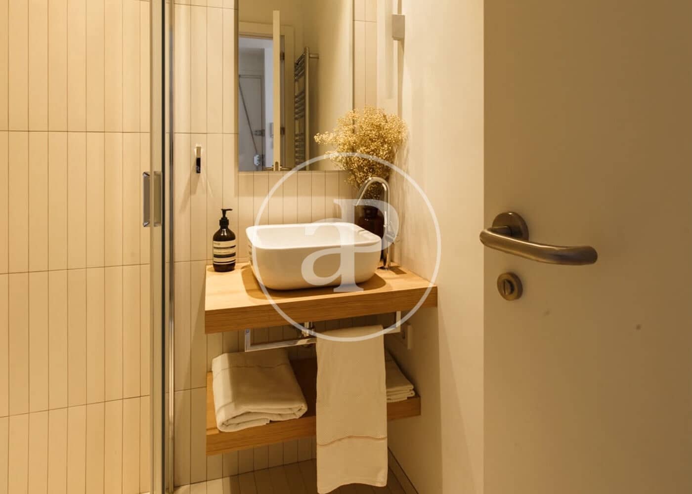 2 soverom Leilighet til leie i Madrid by - € 3 500 (Ref: 9949820)